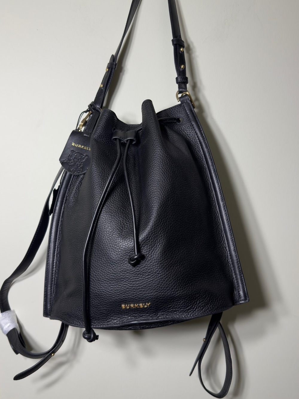 Burkely Keen Keira Two Way Bag Convertible Leather Backpack Bucket Bag Black
